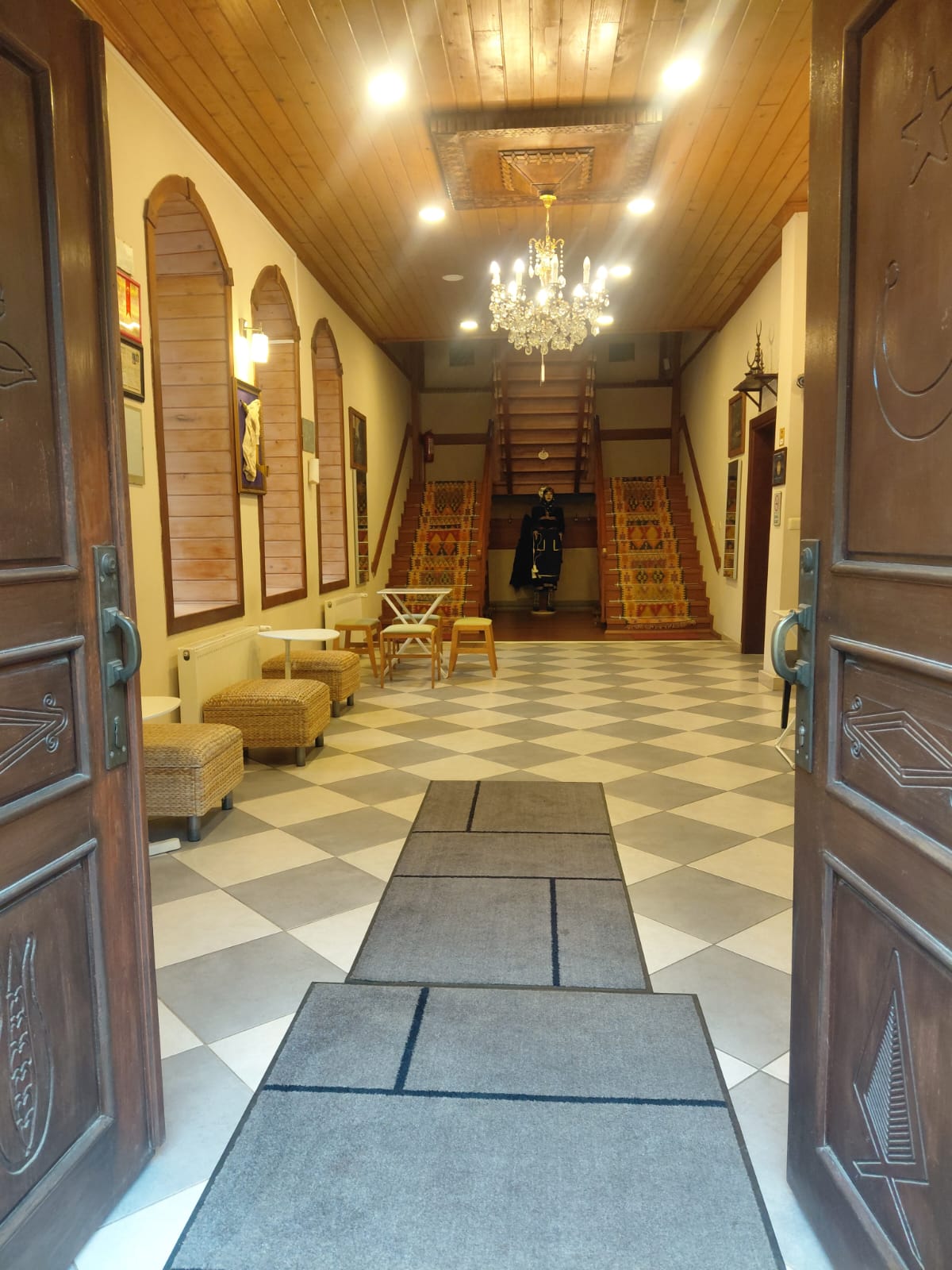 Lobi Giriş — Taşmektep Otel